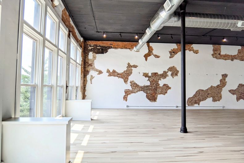 The walls inside an empty building