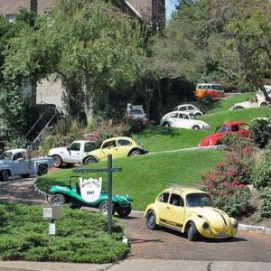 thumbnail image of Car Show Snake Alley 2