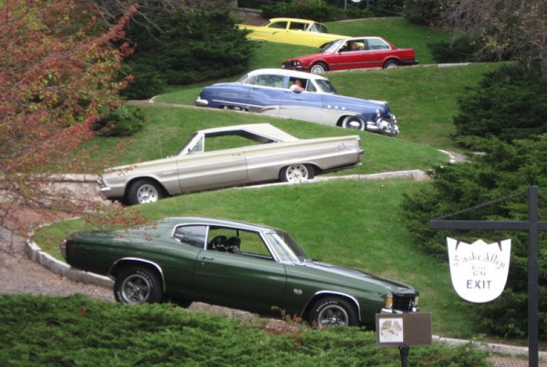 PZAZZ Car Show Snake Alley